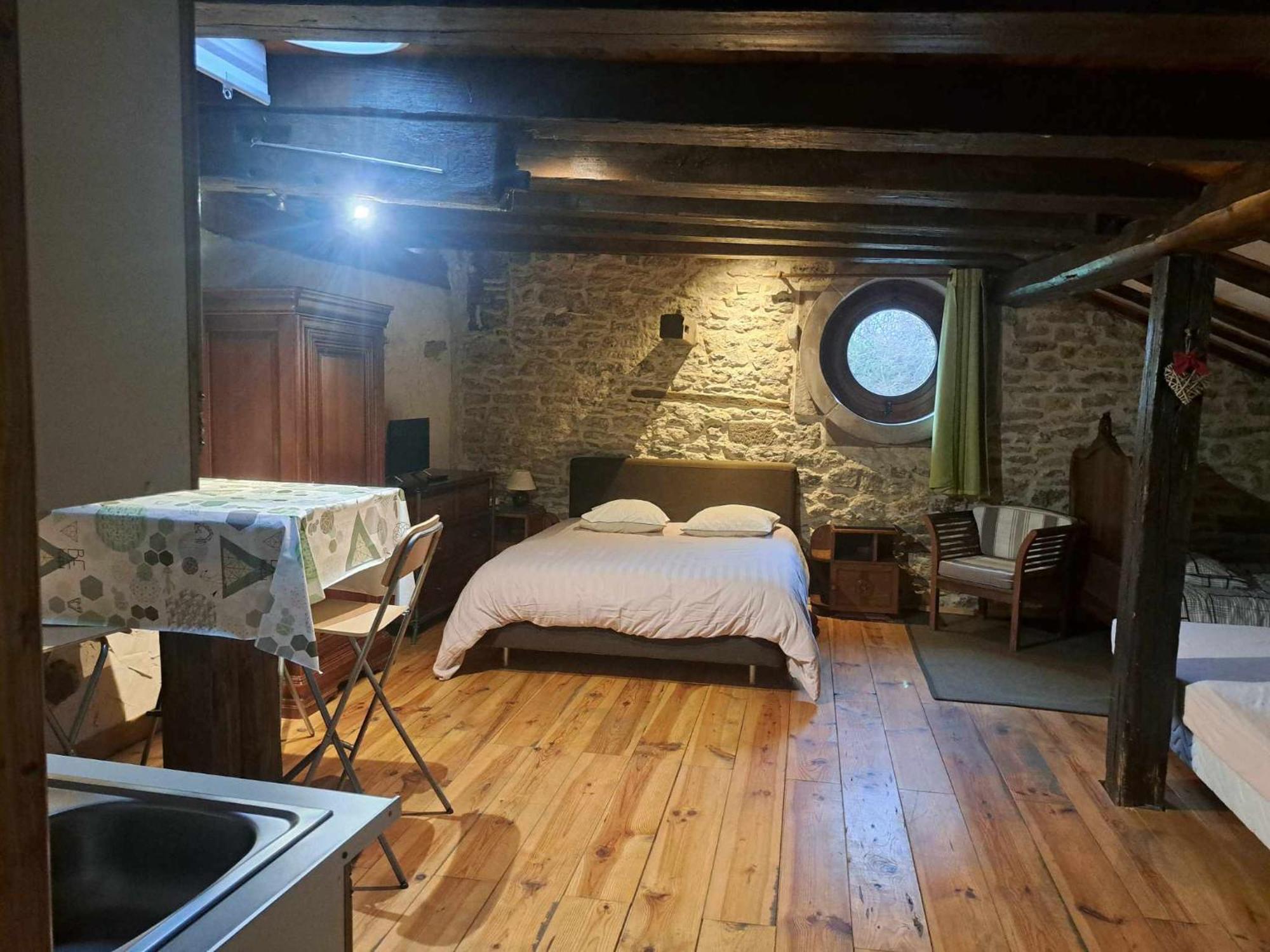 Chambres D'Hotes Les Hirondelles Gaubiving Exterior foto
